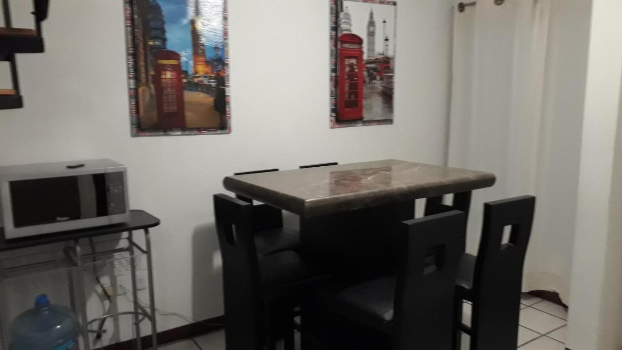 הוילה גואדלחארה Casa Ejecutivo Zona Iteso Bahia De Acapulco מראה חיצוני תמונה